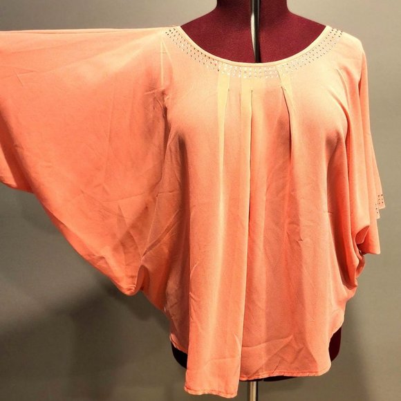 NWT Women's 1X Coral Flowy Top with Beaded Neckline - Picture 1 of 3